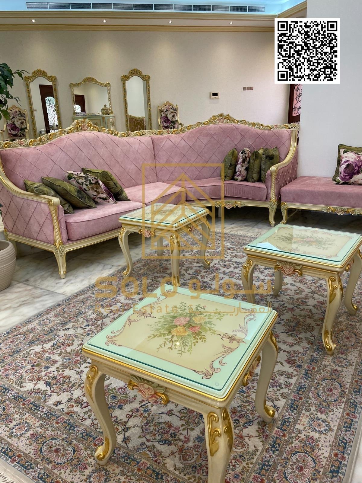 VILLA FOR SALE