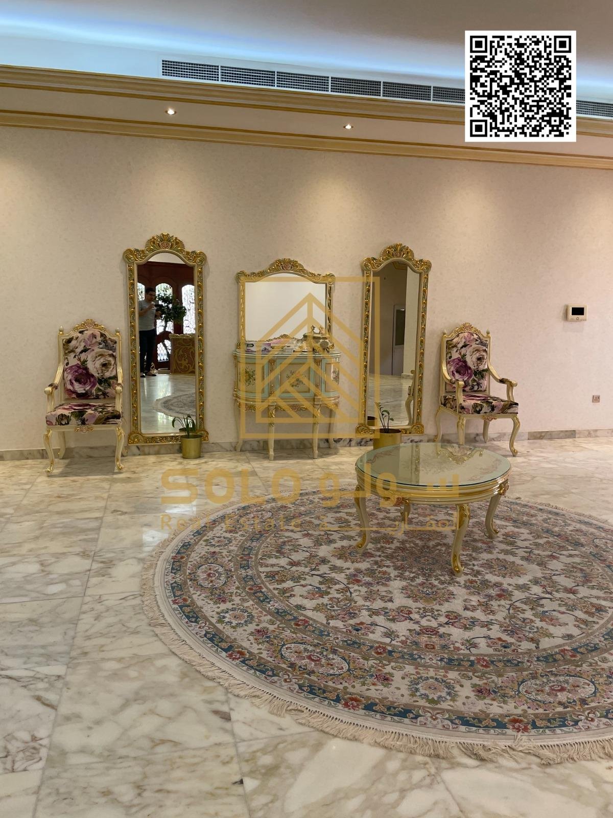 VILLA FOR SALE