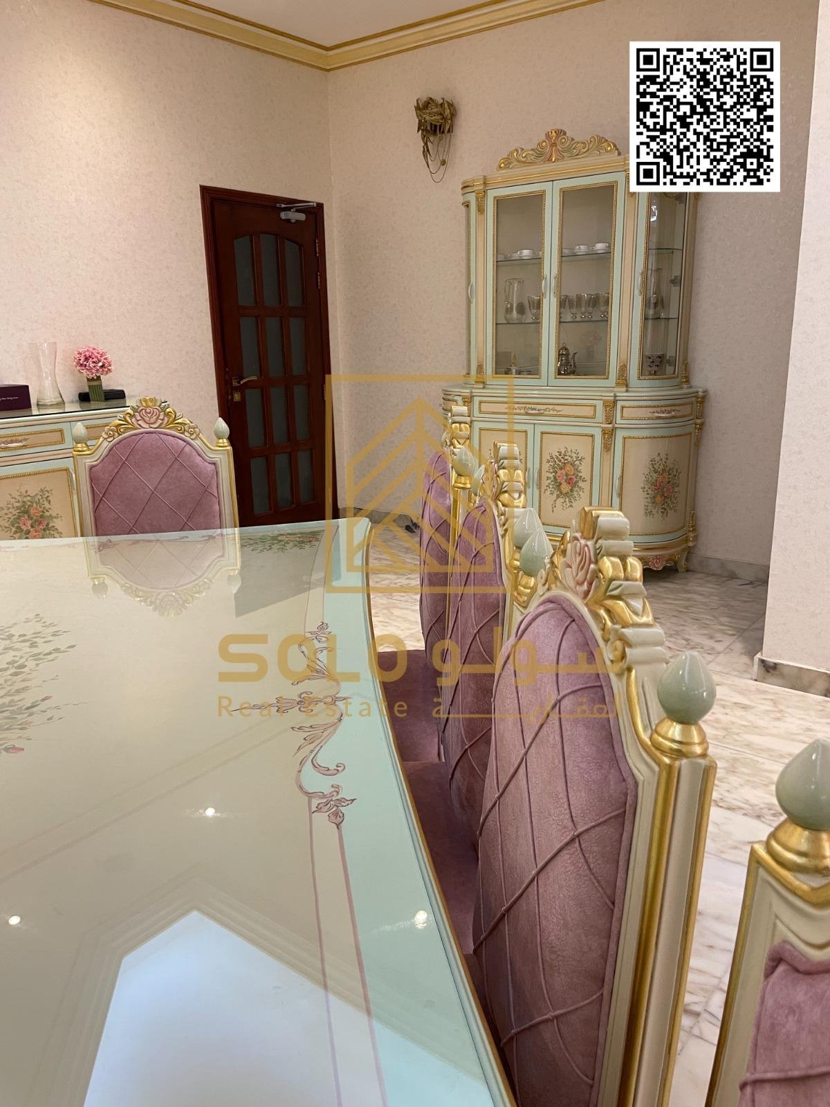 VILLA FOR SALE