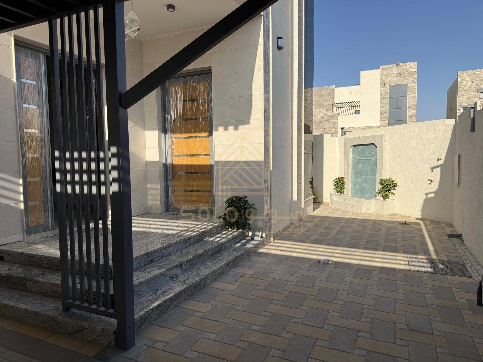 VILLA FOR SALE