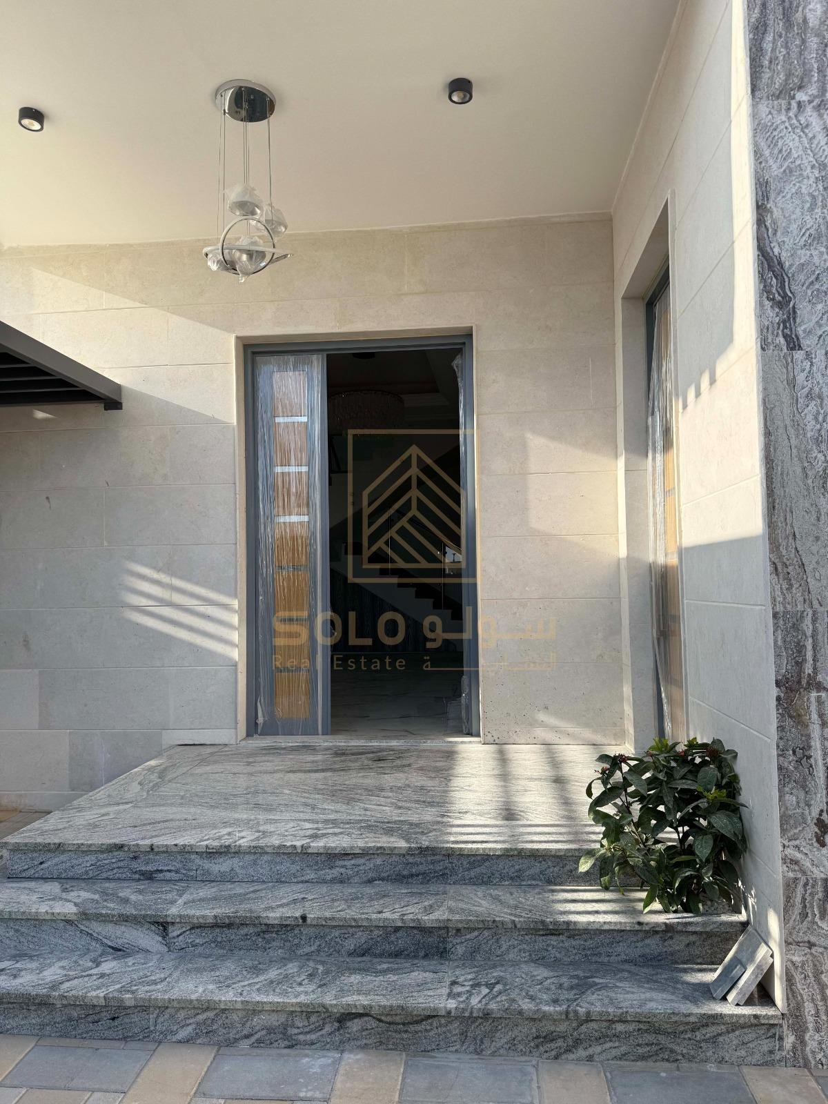 VILLA FOR SALE